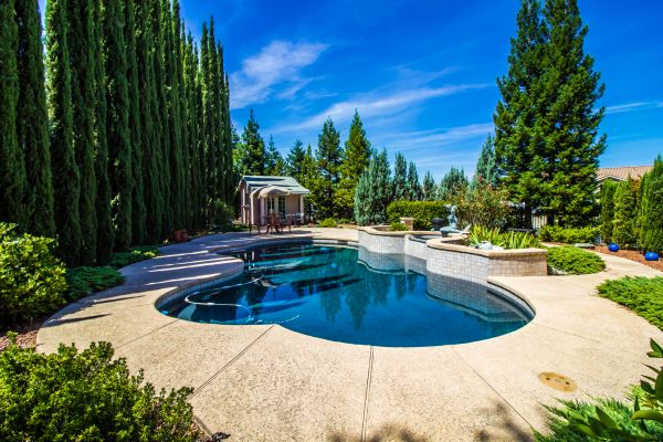 Cost of Pool Pavement Repair in Elizabethtown